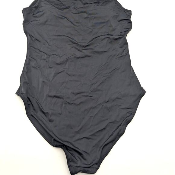 Andie Women's Stretchy Henley One Piece Swimsuit Snap Button Size XLT Black - Picture 7 of 10